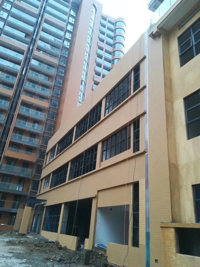 外墻清洗、外墻保潔現(xiàn)場(chǎng)