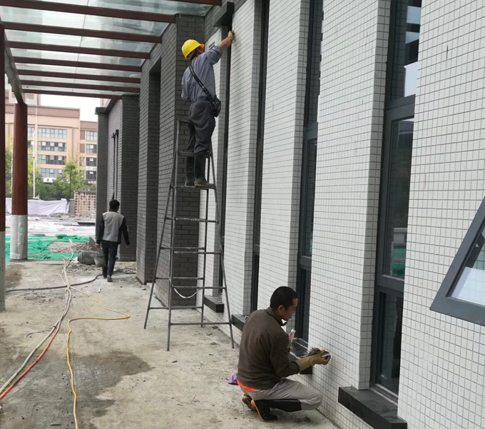 新樓盤新建筑外墻清洗、建筑清洗工作